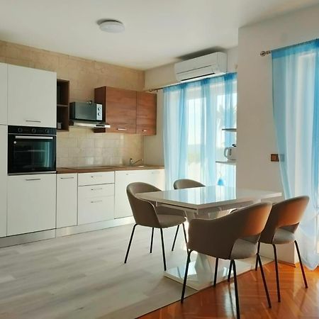 Skajla Apartments Медулин Экстерьер фото