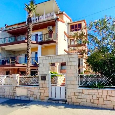 Skajla Apartments Медулин Экстерьер фото