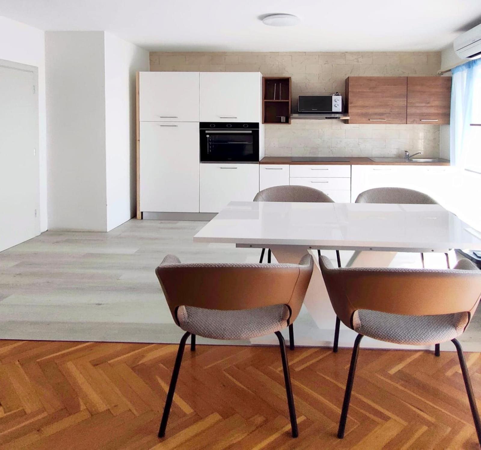 Skajla Apartments Медулин Экстерьер фото