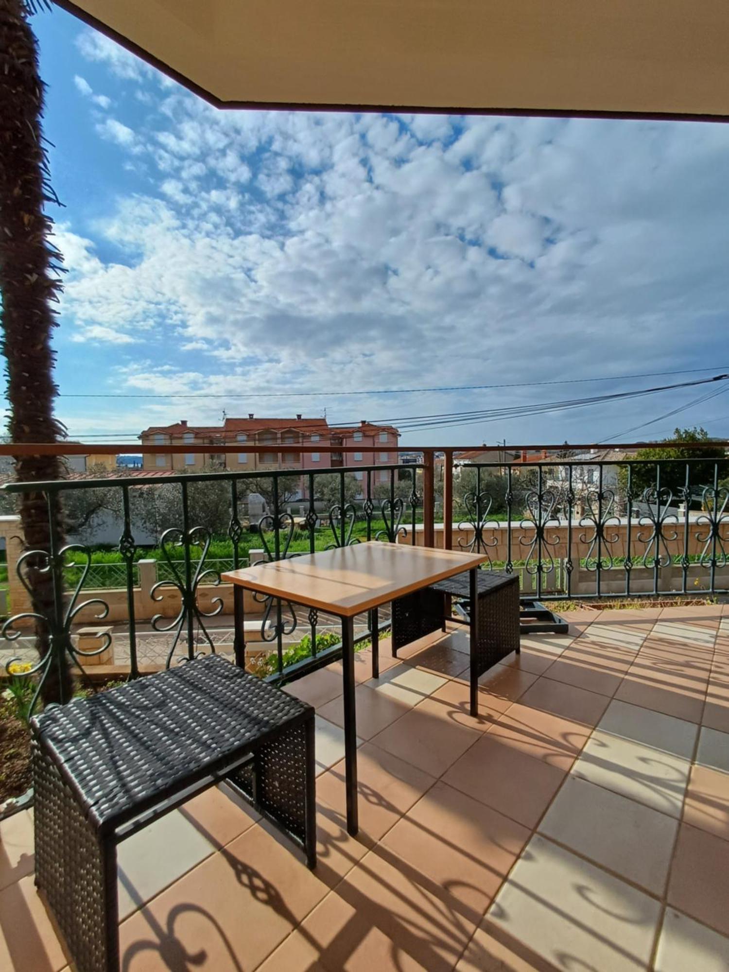 Skajla Apartments Медулин Экстерьер фото